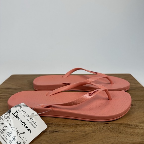New Womens Ipanema Ana Coral Pink Casual Beach‎ Flip Flops Thong Sandals Size 11 - Picture 1 of 7